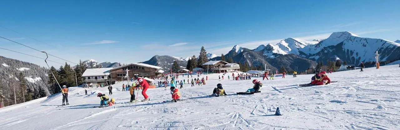 Joli Studio 4 Pers 30M Des Pistes Balcon Plein Sud Au Pieds Des Pistes B27- Draps Non Compris Saint-Jean-d'Aulps 0*,  France