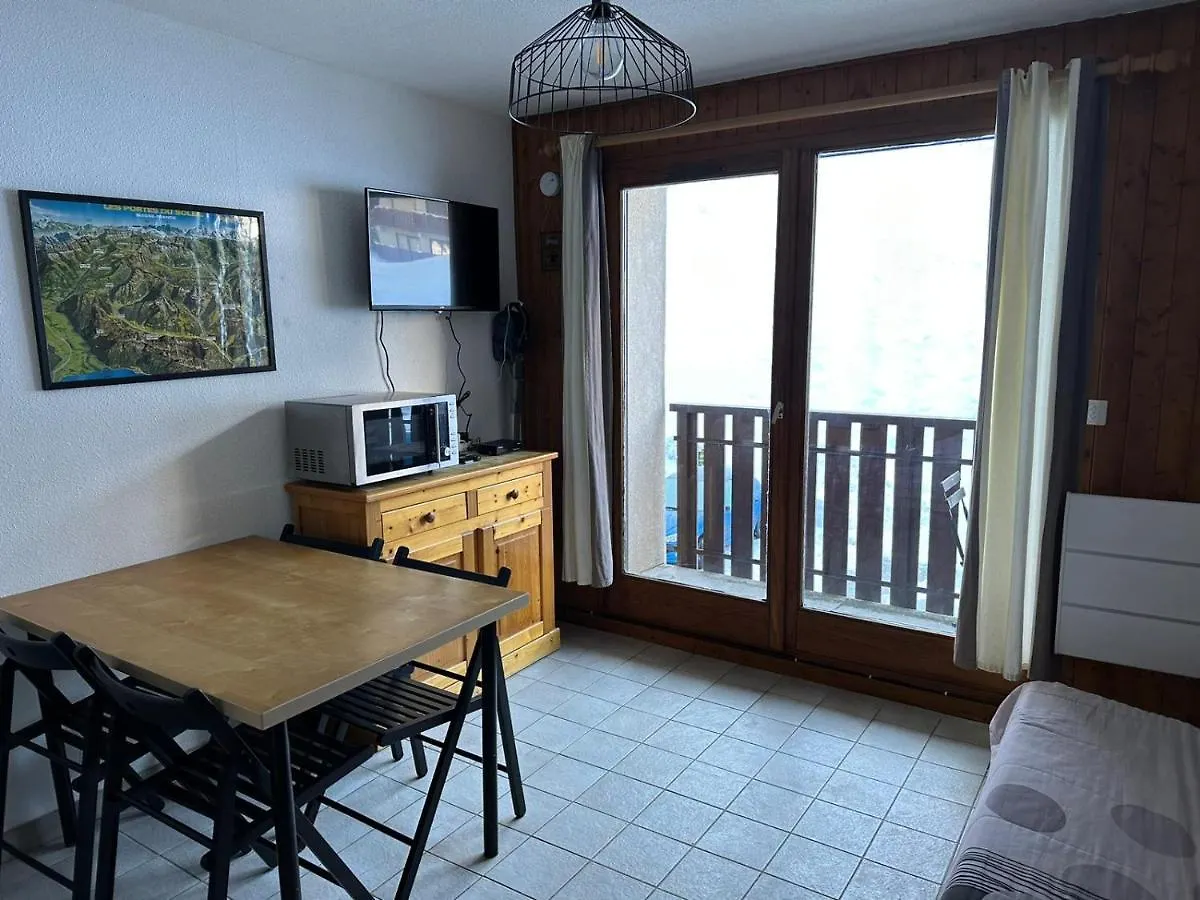 Apartment Joli Studio 4 Pers 30M Des Pistes Balcon Plein Sud Au Pieds Des Pistes B27- Draps Non Compris Saint-Jean-d'Aulps